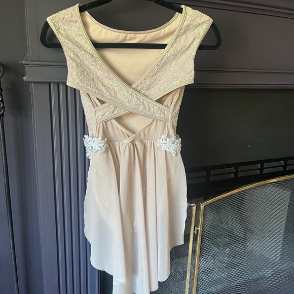 Customized Weissman  lyrical costume Child Large - Picture 3 of 3